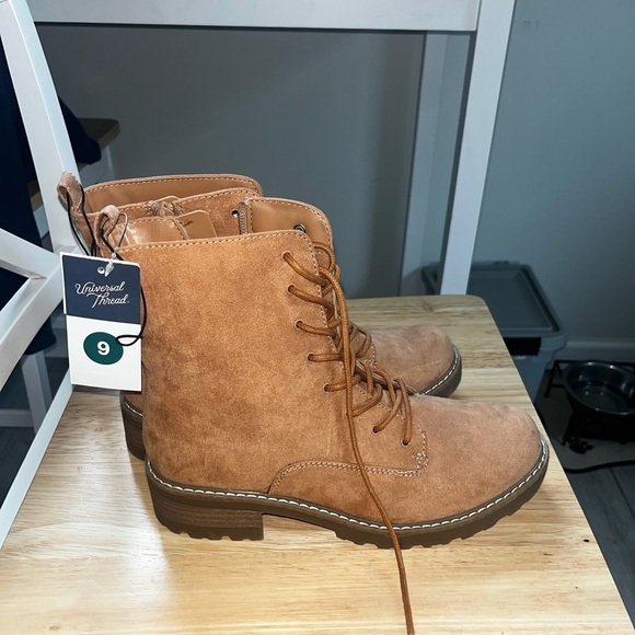 Universal Thread Women's Lace Up Tan Boots - Picture 1 of 6